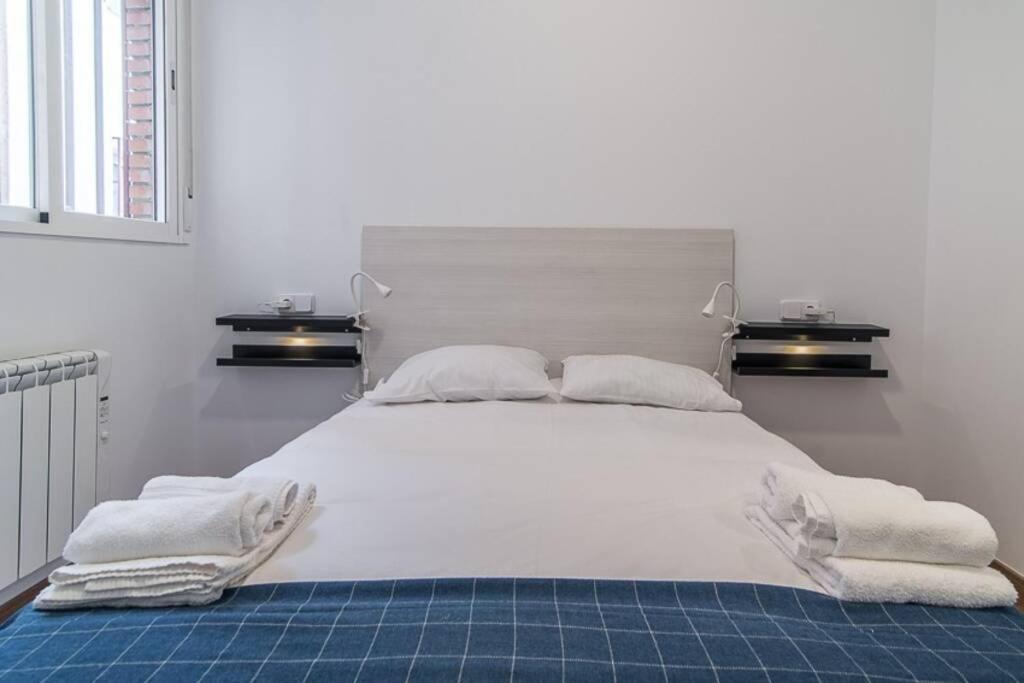 #15Pin-1 Apartamento De Un Dormitorio En Tetuan Madrid Extérieur photo