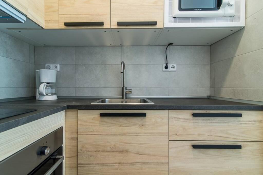 #15Pin-1 Apartamento De Un Dormitorio En Tetuan Madrid Extérieur photo